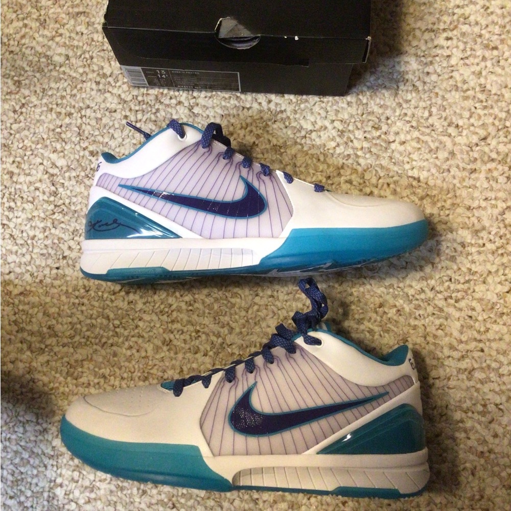 Nike Kobe 4 Hornets Draft Size 13 New Shoes